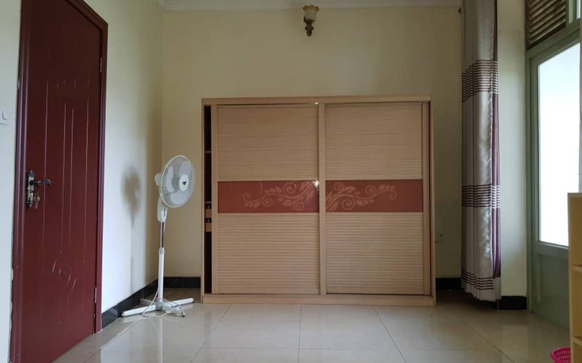 Rugando, Spacious 2 bedrooms Apartment for Rent.