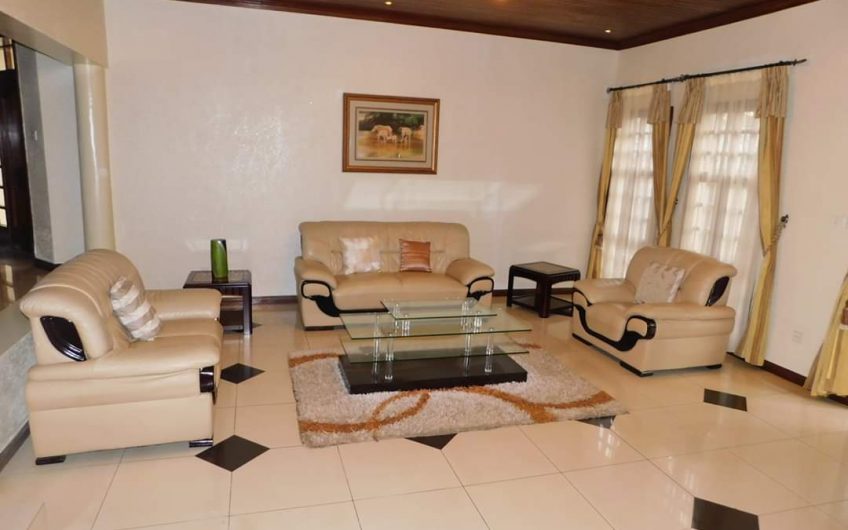 Gisozi, beautiful house available for rent.