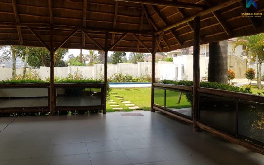Nyarutarama, Beautiful Luxury Villa for Rent