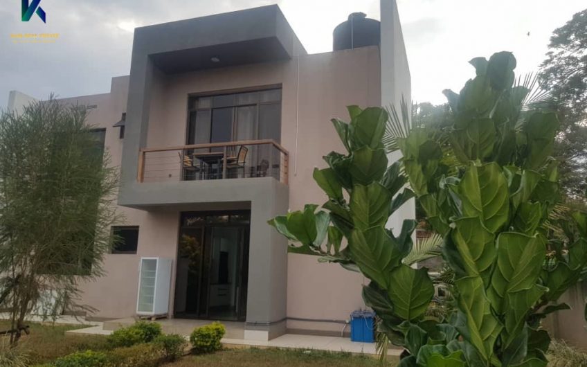 Kiyovu, Modern House for Rent.