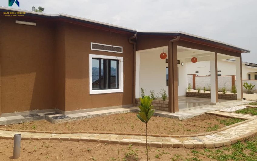 Kibagabaga, Cozy Renovated House for Rent