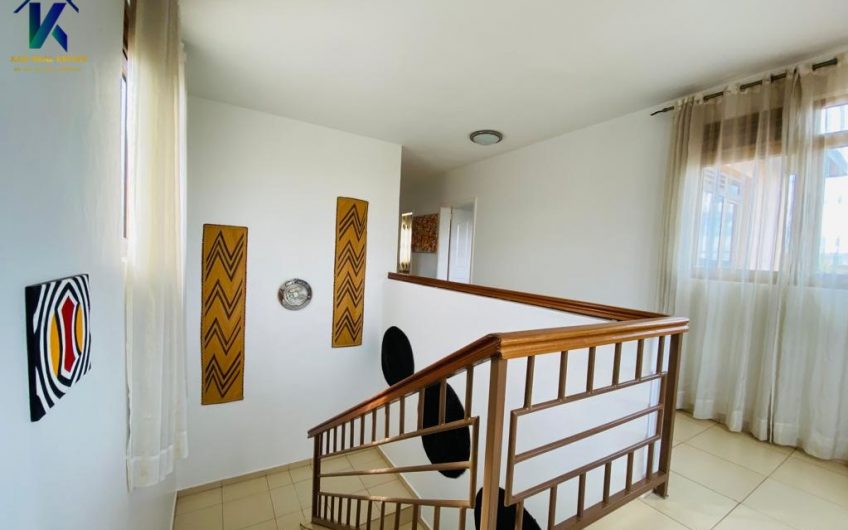 Gacuriro, Cozy Estate House for Rent