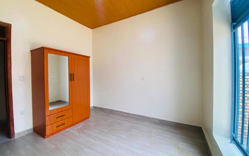 KANOMBE HOUSE FOR RENT