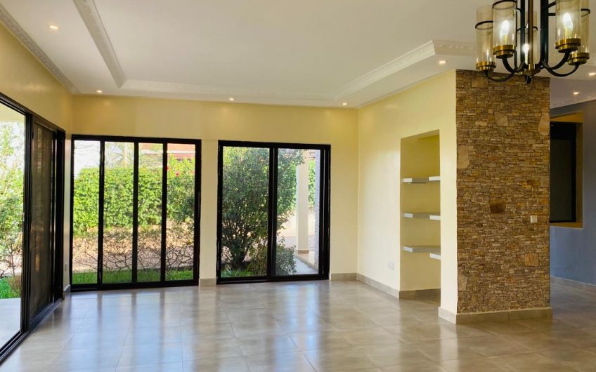 KIBAGABAGA NICE HOUSE FOR SALE.