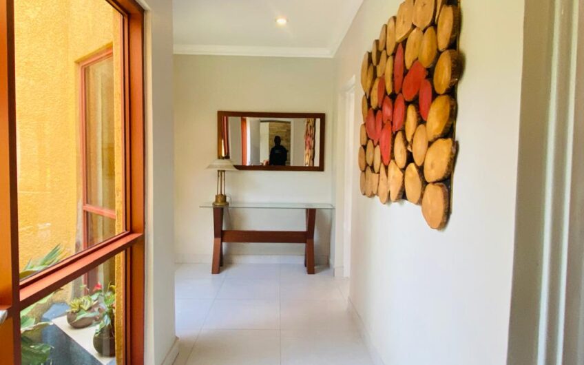 KINYINYA, WELL LIT HOUSE FOR RENT