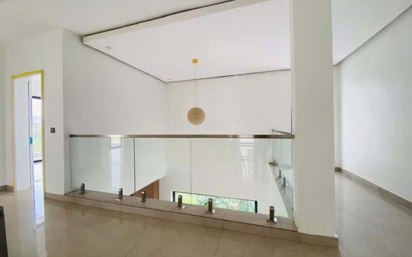 Elegant 3-Floor Luxury Villa for Sale in Kibagabaga