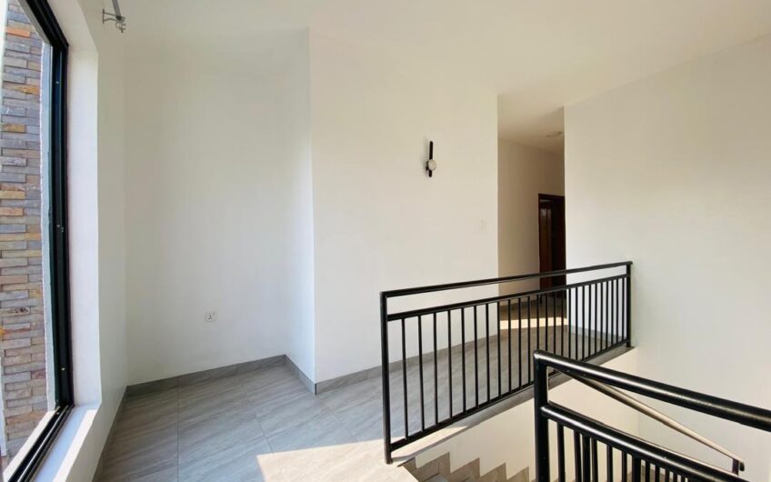 FOR RENT – ELEGANT 6-BEDROOM HOME